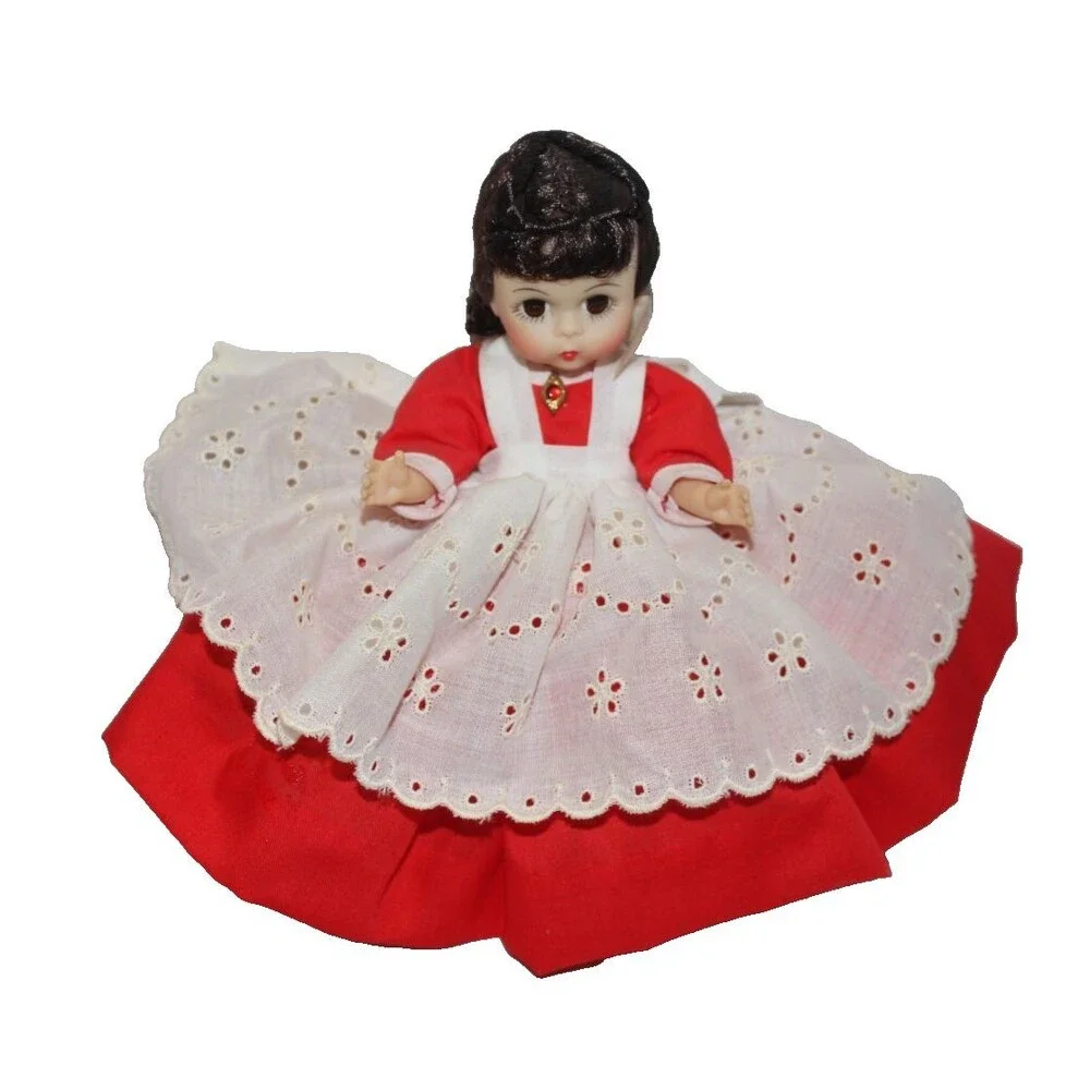 Madame Alexander vintage 1980